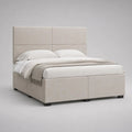 Letto matrimoniale imbottito in tessuto beige chiaro 160 × 200 cm con testiera rettangolare, dimensioni 170 × 210 × 120 cm